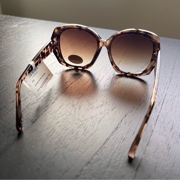 NWT Fossil Women\'s Tortoise 60mm Square Sunglasses main image 4